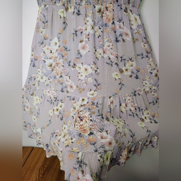 Calista lilac floral A-line knee-length puff sleeve dress, pockets,rayon, sz L. - Picture 16 of 16